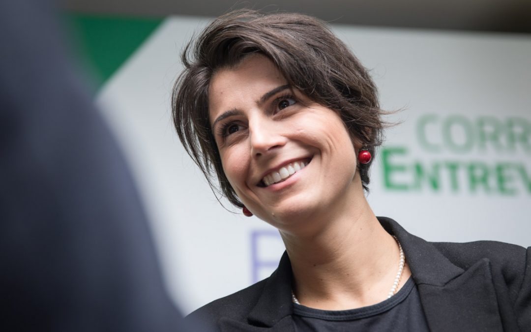 Manuela d’Ávila lidera pesquisa com 21% das intenções de voto em Porto Alegre