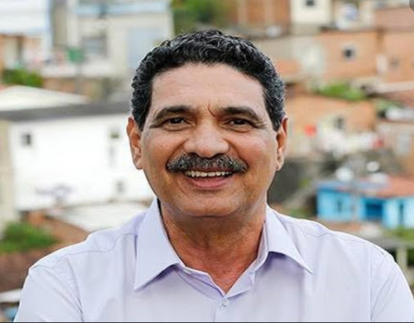 João Paulo: saúde, educação e geração de empregos serão prioridades em Olinda