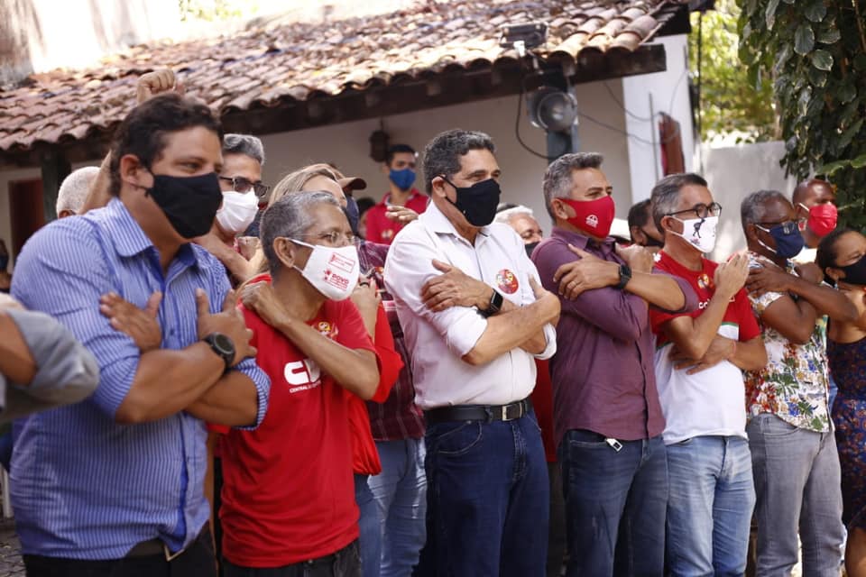 João Paulo investe nas agendas de rua na disputa pela prefeitura de Olinda-PE