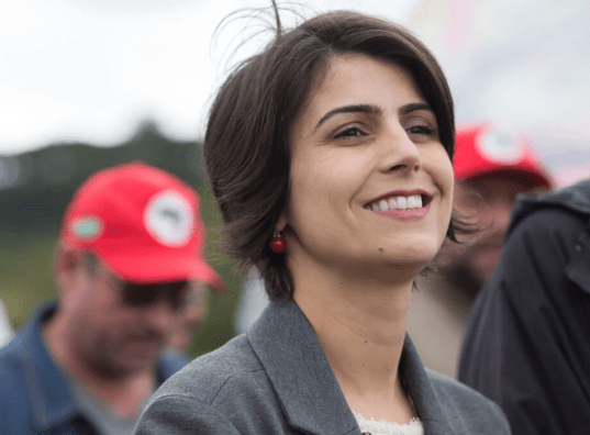 Manuela d’Ávila está em primeiríssimo lugar nas intenções de voto em Porto Alegre, indica Ibope