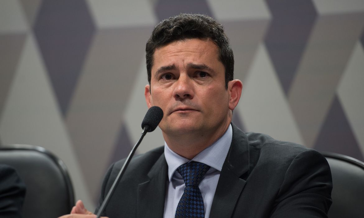 Sergio Moro, o incrível homem que encolheu