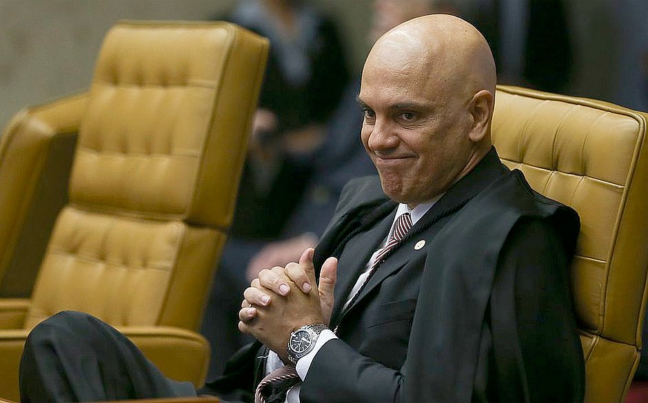 Moraes diz que democracia será garantida com eleições limpas