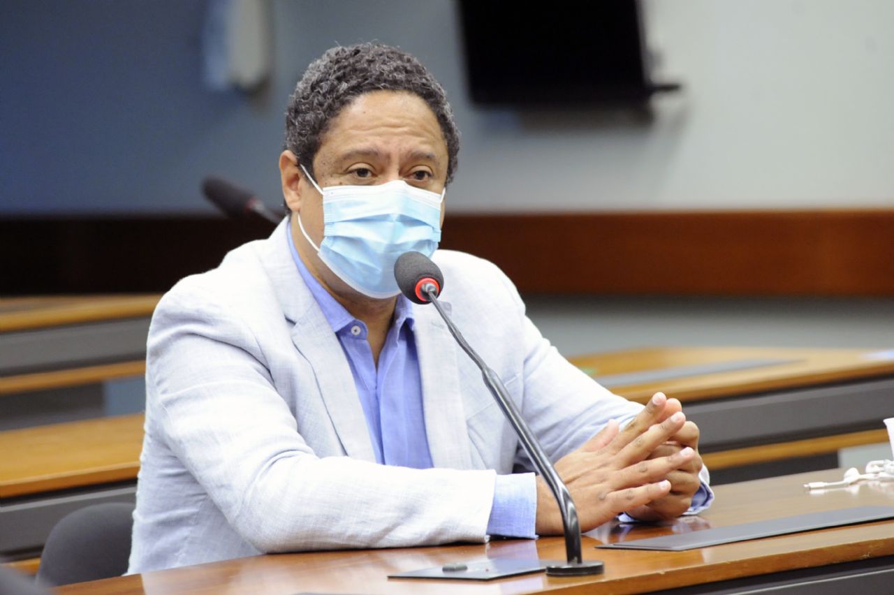 Orlando parabeniza campanha pela revogação da reforma trabalhista