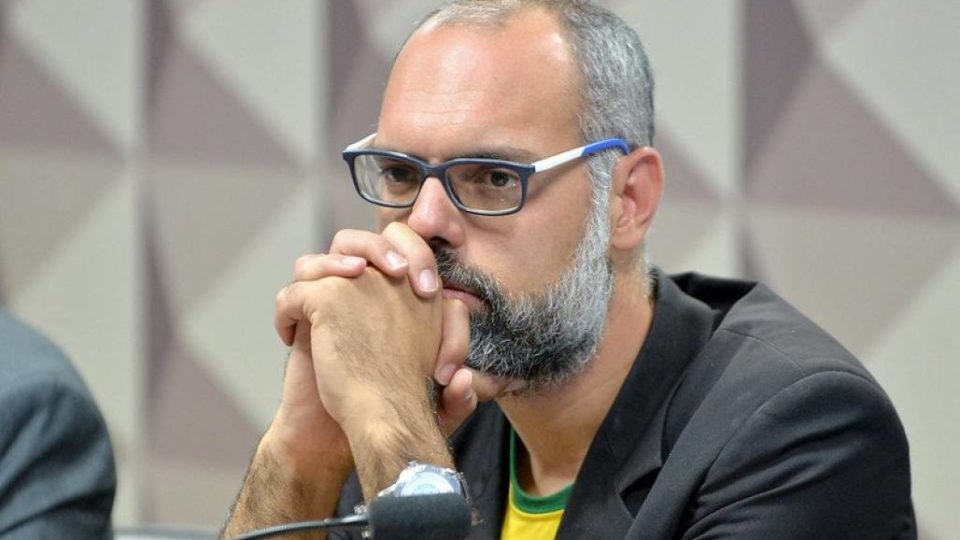 Moraes prorroga inquérito das milícias digitais