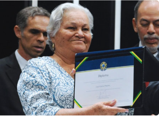 Gleisi Hoffmann lamenta perda de Maria Prestes
