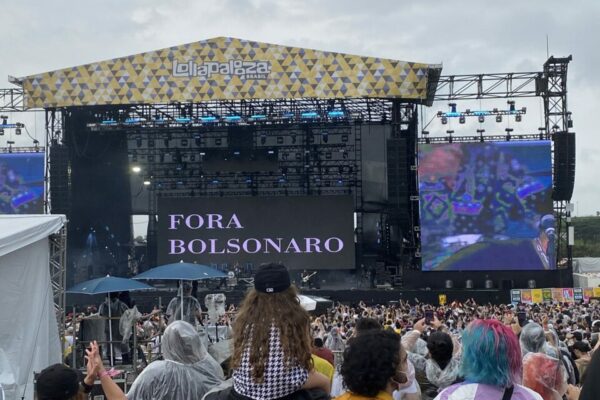 Cida Pedrosa: Censura nunca mais