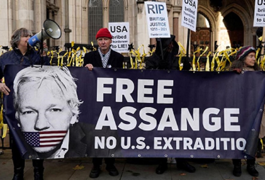 EUA: Corte inglesa cede e nega direito de Assange apelar da extradição