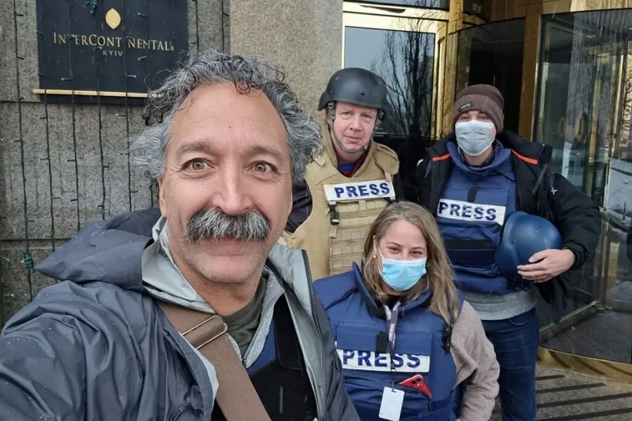 Regime de Kiev açula seus milicianos a atacar jornalistas estrangeiros