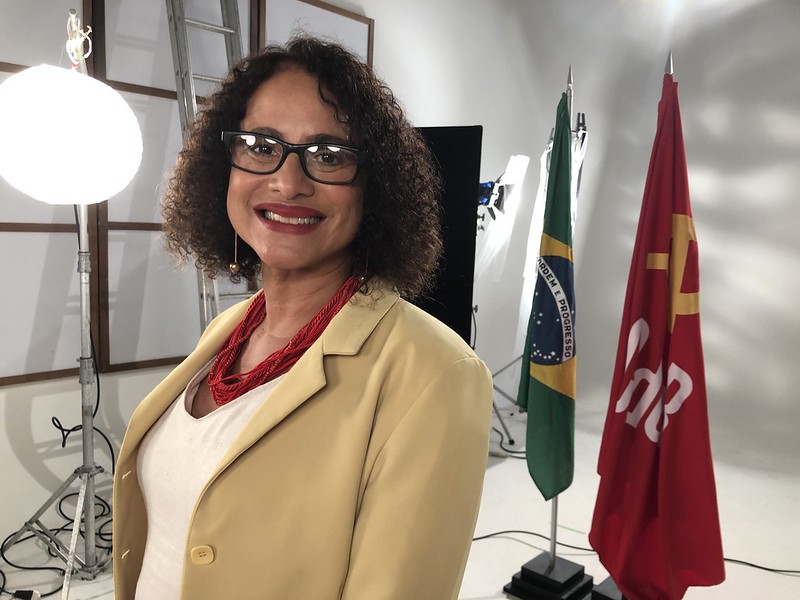 Luciana Santos: “Democracia é um valor que o PCdoB defende até o fim”