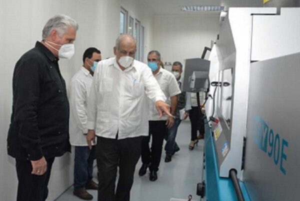 Cuba investe em tecnologia para tratamento de distúrbios geriatricos