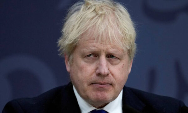 ONU impele plano de Boris de expulsar refugiados africanos para Ruanda