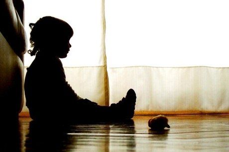 Deputada critica falta de assistência a órfãos de feminicídios