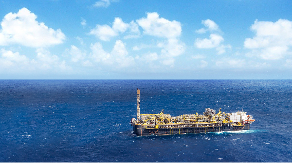 Petrobras lucra R$ 44,56 bi e paga R$ 48,5 bi de dividendos