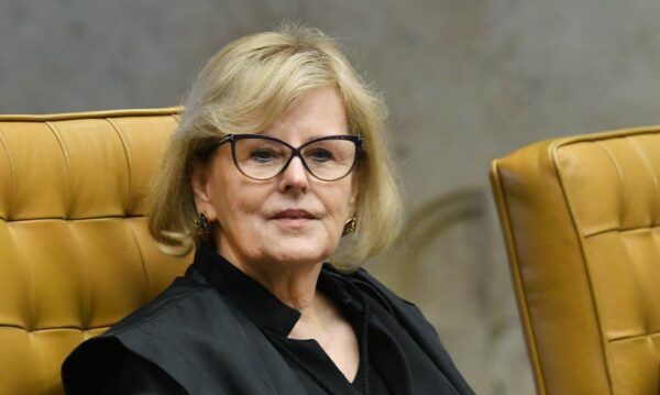Weber pede à PGR investigação contra Bolsonaro por ataque às eleições