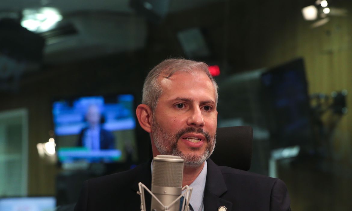 Ministro tentou nomear pastor que pediu propina no MEC