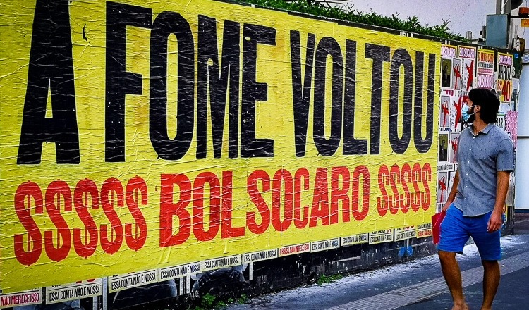 A fome voltou. Bolsonaro agride o bolso e a dignidade dos brasileiros