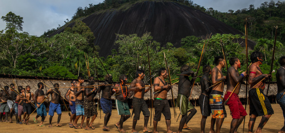 Cadê os Yanomami: Luciana pede justiça contra ataques a indígenas