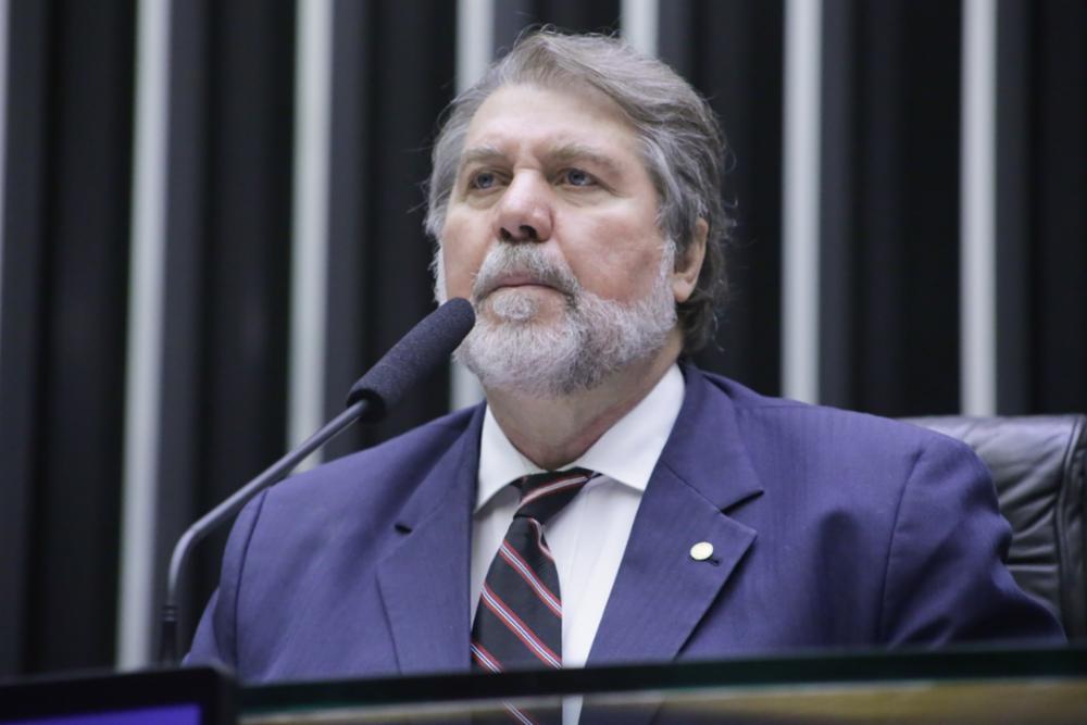 Renildo: vender Petrobras não reduzirá preços de combustíveis