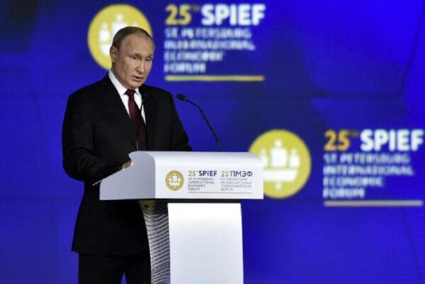 “Era da ordem mundial unipolar chegou ao fim”, afirma Putin