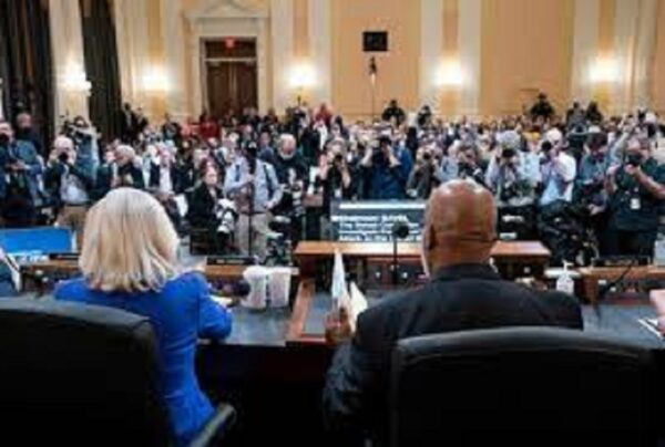 ‘CPI’ da invasão do Capitólio reúne novas evidências contra Trump