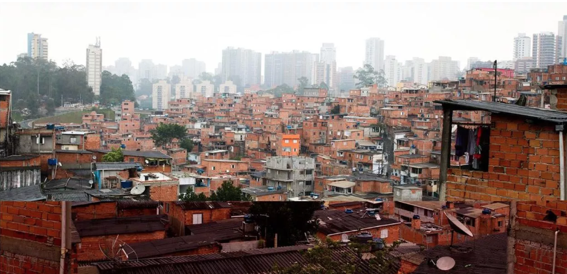 Parcela mais pobre teve renda de apenas R$ 39 por pessoa em 2021