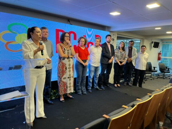 PCdoB-TO reúne lideranças estaduais em ato de recepção a Luana Ribeiro