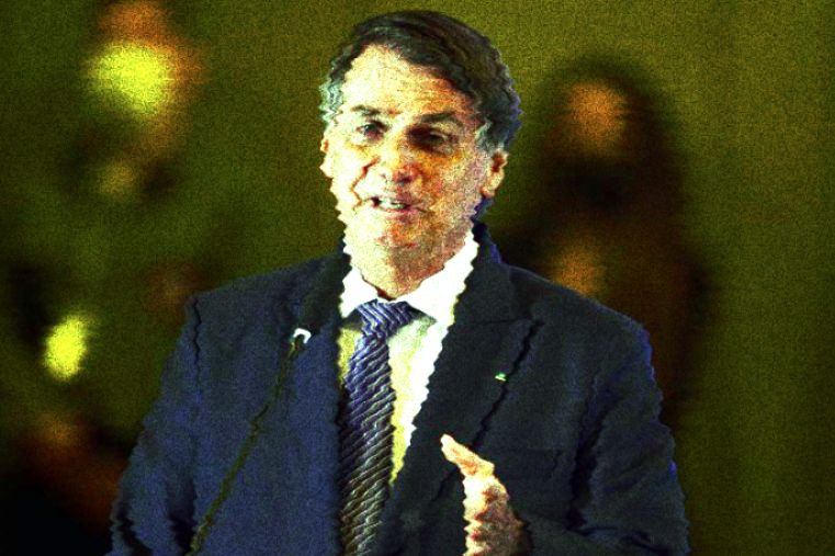 Segundo ex-cunhado, Bolsonaro teria caixas de dinheiro em casa