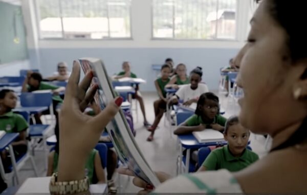 Com ICMS imposto por Bolsonaro, Educação perderá R$ 21 bi