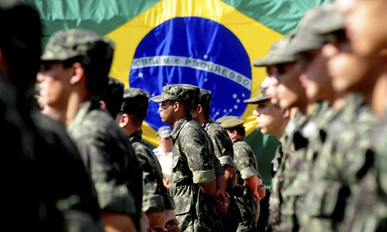 CGU identifica irregularidades na folha de pagamento de militares