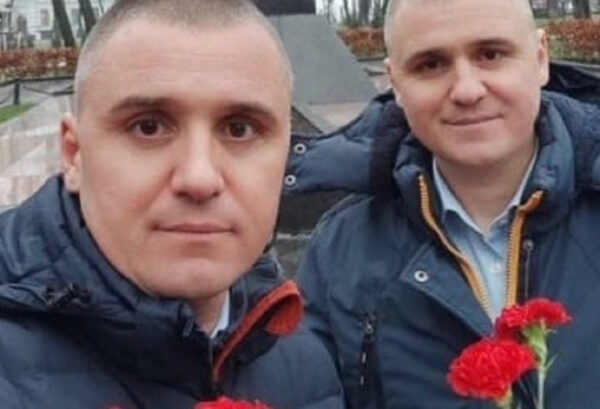 Regime Zelensky mantém presos jovens comunistas que são contra Otan