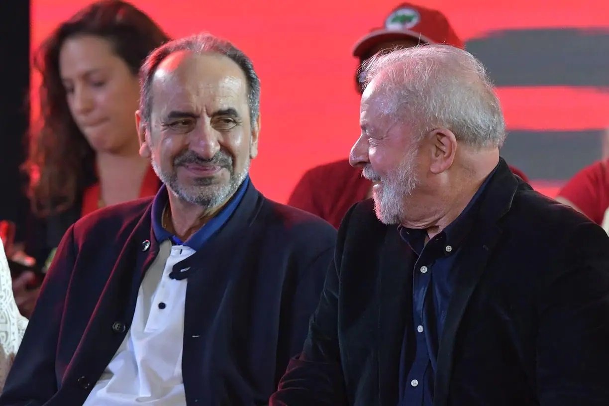 Com apoio de Lula, Kalil ultrapassa governador bolsonarista em MG