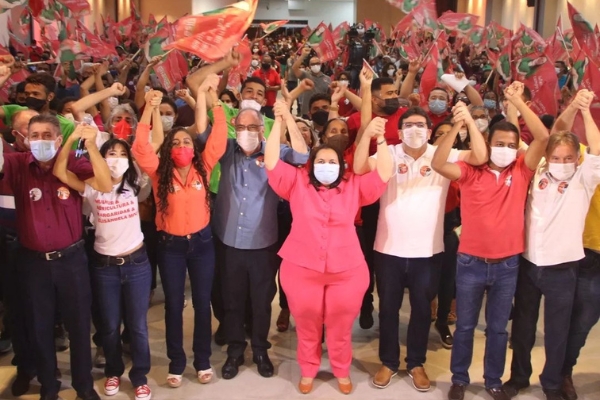 PCdoB-PI oficializa pré-candidatura de Elisangela a deputada estadual