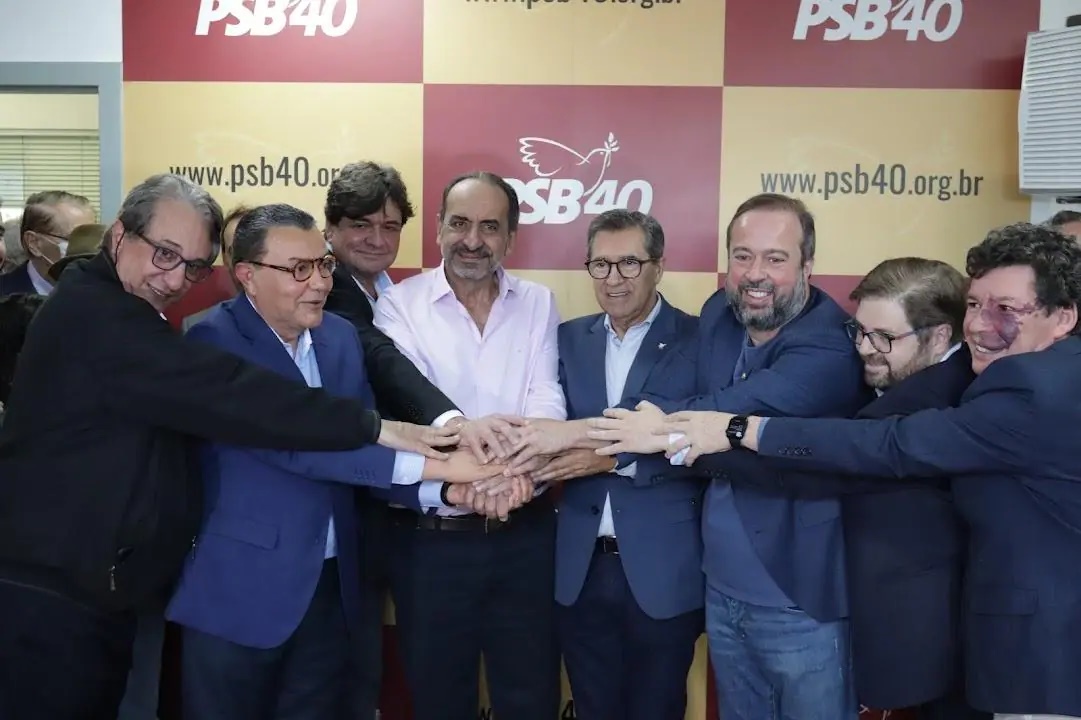 PSB retira candidatura em MG, fecha com Kalil e amplia bloco de Lula