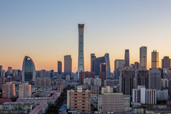 China venceu novo surto de Covid e PIB cresceu 2,5% no 1º semestre