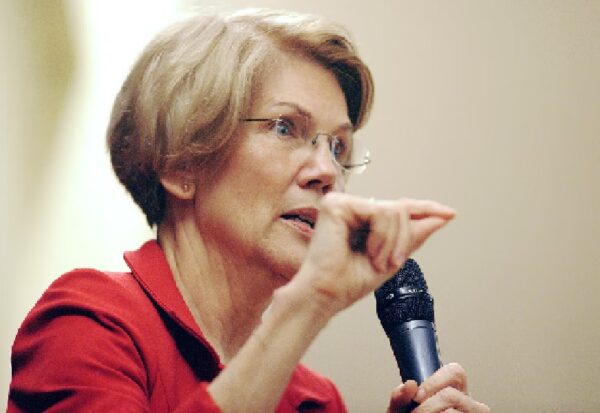 Senadora Warren acusa Fed de fomentar ‘recessão devastadora’ nos EUA