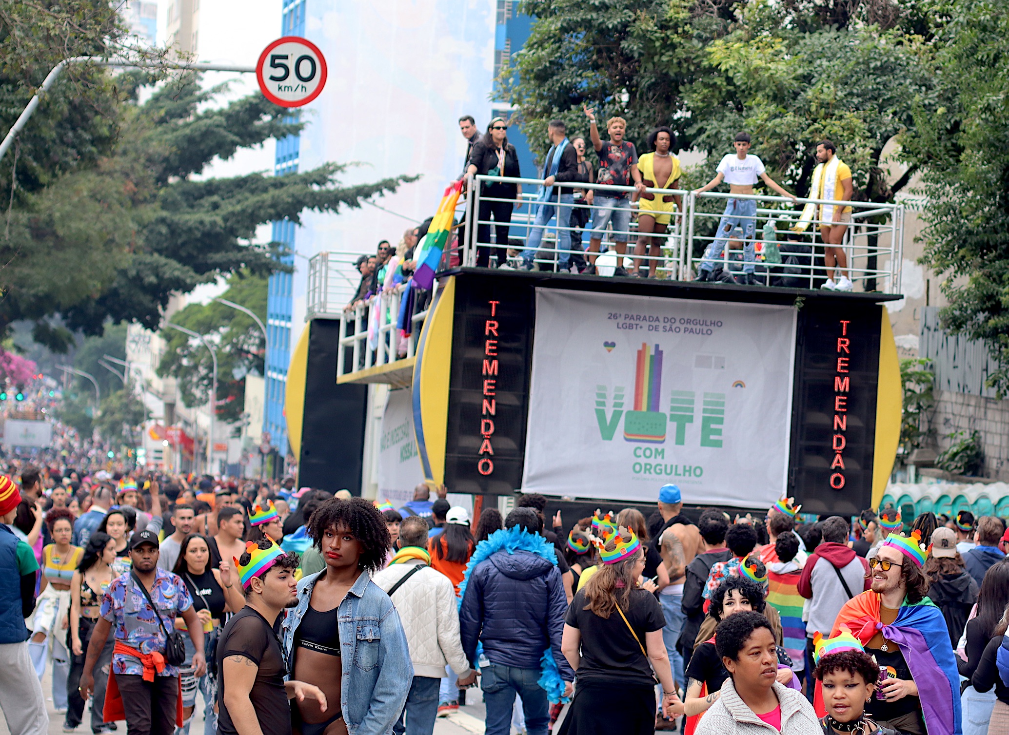 Candidaturas LGBT+ querem retomar agenda de liberdade e democracia