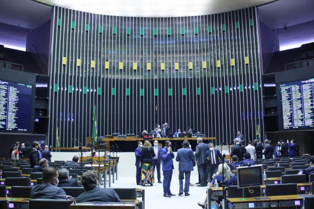 PEC 122 é subtração do direito de legislar