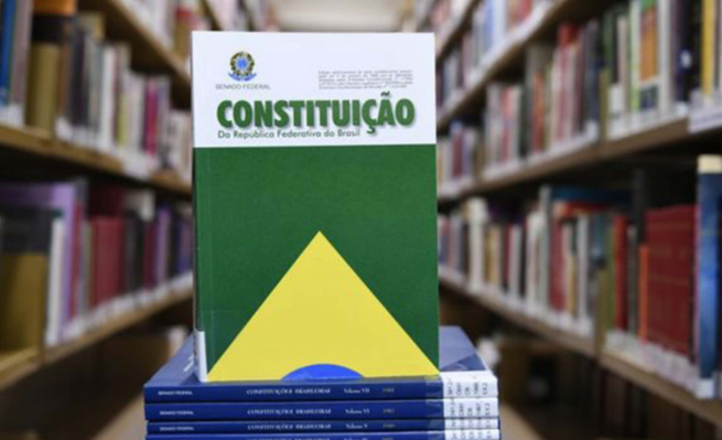 Constituição brasileira já teve 131 mudanças, 26 somente sob Bolsonaro