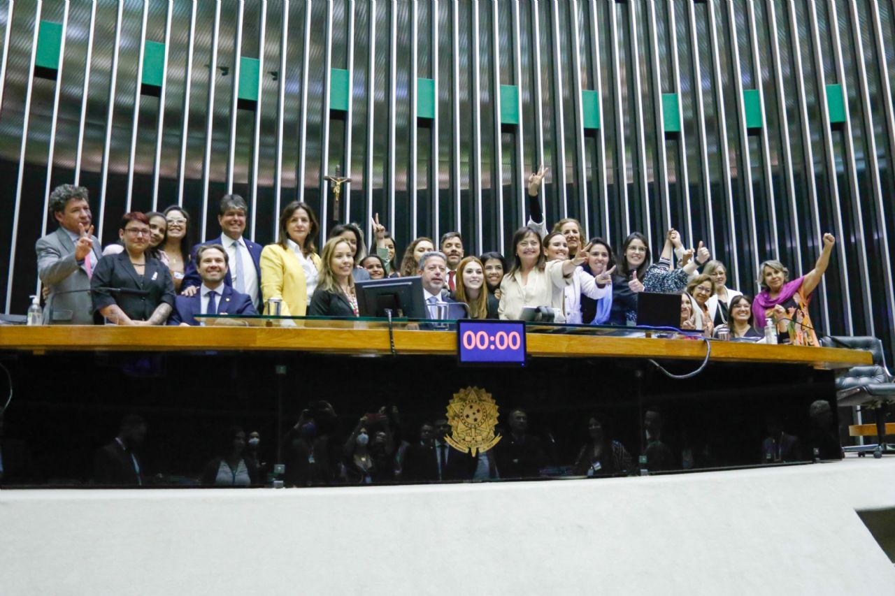 Câmara aprova ampliação de coberturas dos planos de saúde